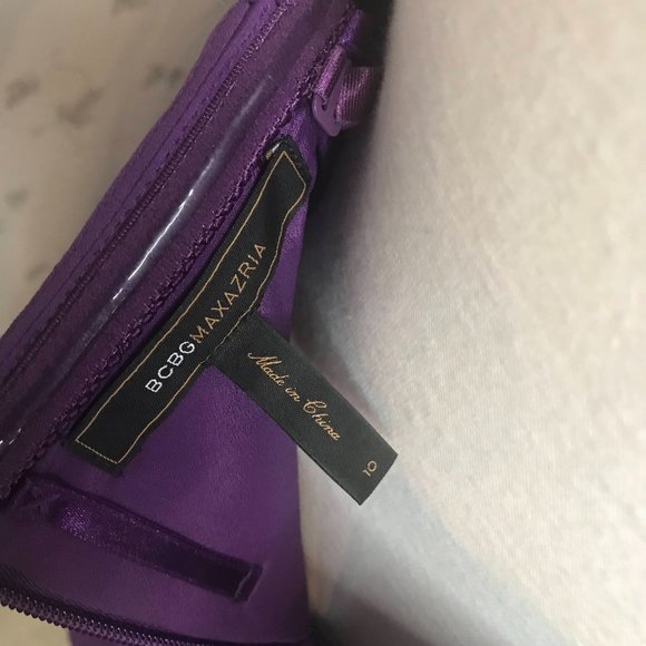 LIKE NEW - BCBGMAXAZRIA Purple Dress with optional straps - Size 10 - Picture 6 of 6
